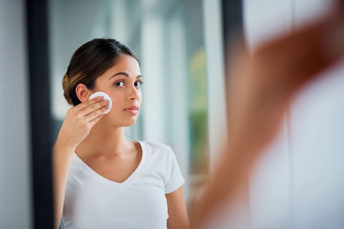Chăm sóc da sau nặn mụn sao cho an toàn, hiệu quả?